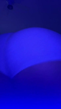 Grande Rabo Twerking Em Luz Azul