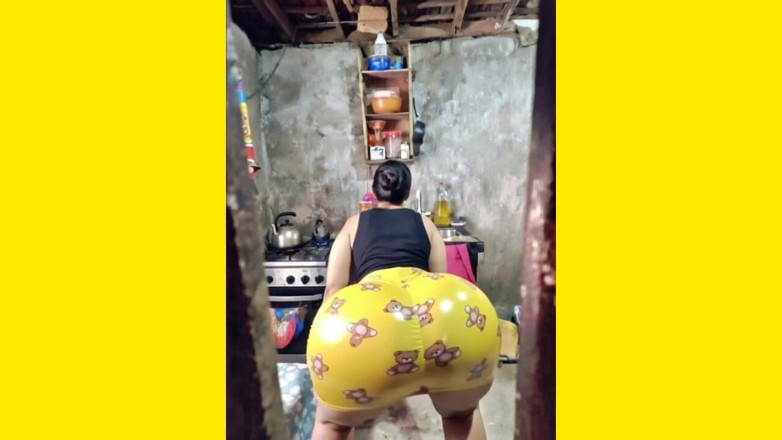 Xprohibidox1: She Dances Well Slutty with Her Yellow Skirt