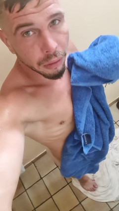 Johnny Haker: 샤워 시간 핸잡