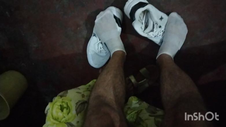 James fucker: Thrersome Pakistan sebenar 2 MILF deepthroat dan kongkek gaya doggyatyle teras...