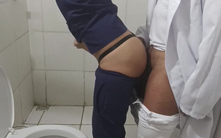 MiguellTrajano: 병원 화장실에서 간호사의 엉덩이에 넣어 신인과 재능있는 의사