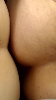Doppio buco del culo in primo piano