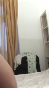 Perverzní Tart v latexovém prádle se baví se svým milencem