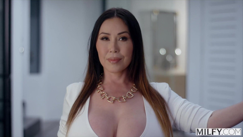 Milfy: Milfy Rich Housewife Kianna Loves to Ride Anton's Thick BBC