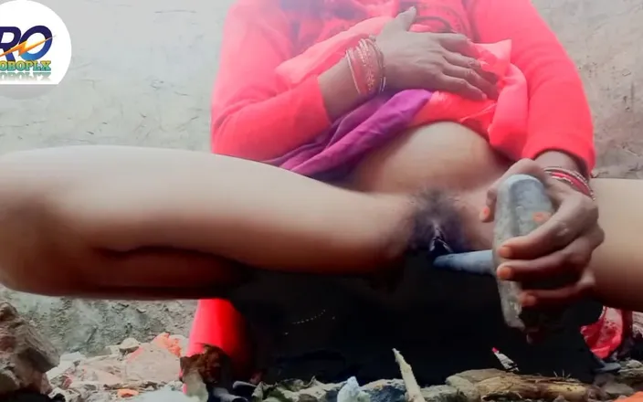 ROBOPLX-: Bhabhi Saree Show
