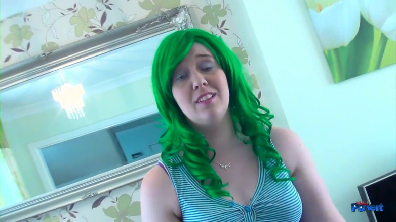 Nerd Pervert: Alisha Rydes - o prea departe