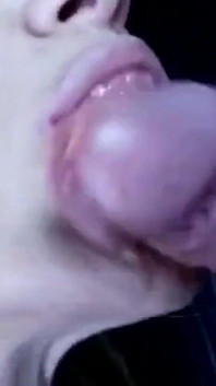 Două videoclipuri incredibile cu sex dur cu femei frumoase excitate iubitoare de sex obscen și perversiune vol 4