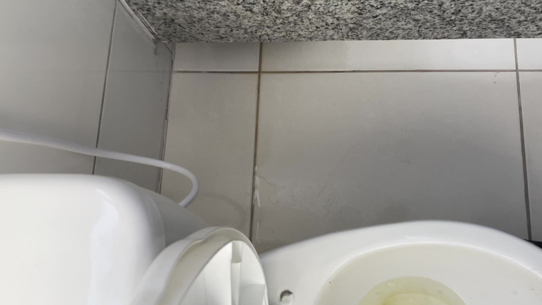 Fap_Smag_Boy: Cumshot cepat di kamar mandi di tempat kerja