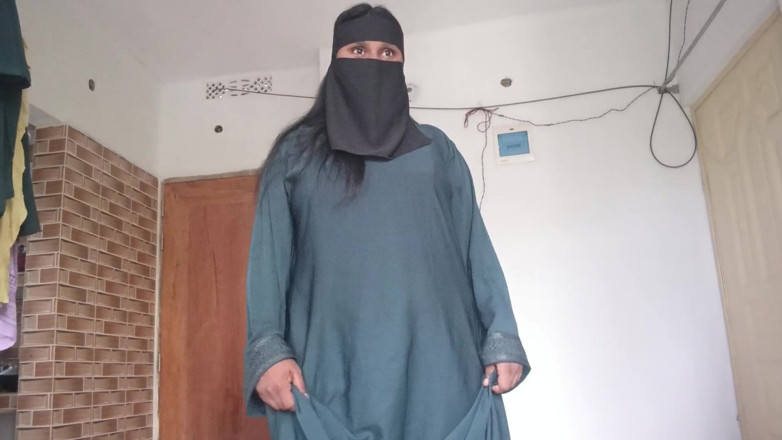 Tabasum studio: Shy Muslim Girl Taking off Burqa Slowly