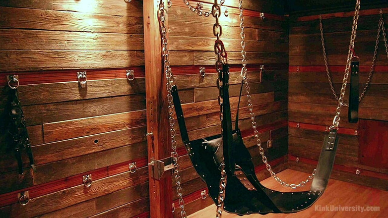 Kink University: Dungeon-ontwerp: het creëren van je eigen "rode kamer van pijn"