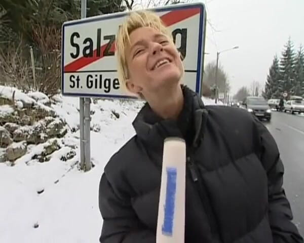 German's MILF: Kozy ošukané německé macechy dělají svému nevlastnímu synovi sperma pomocí...