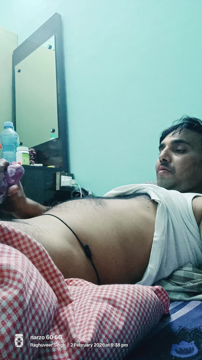 Rajasthani-old-lover: Indyjski gej oficer