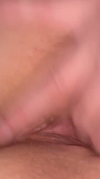 Horny MILF Gives Herself 3 Fingers (bustysecretgf)