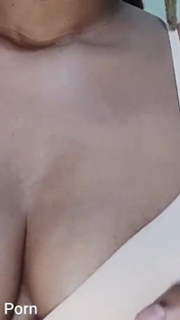 บีบหัวนม ถูหีสีชมพู-ดำ แล้วเสียวแตกโคตรแรง