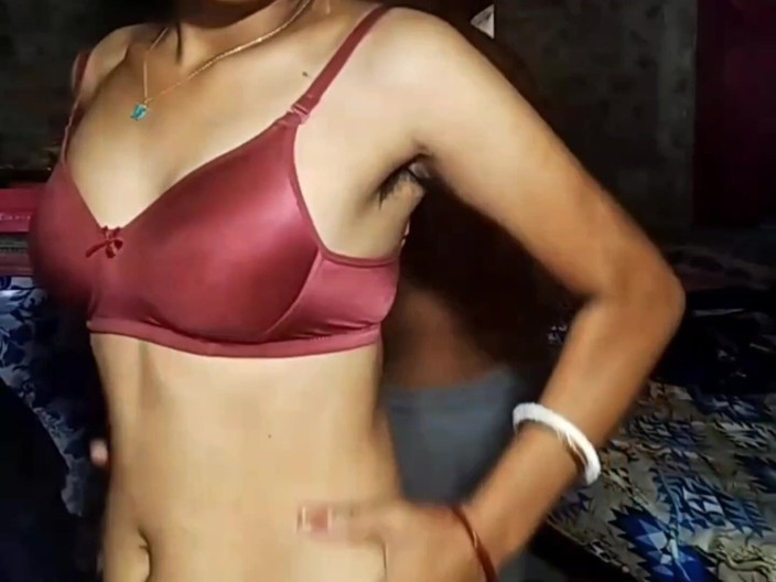 Hemant sarita: 数学老师女士被她的学生狠操