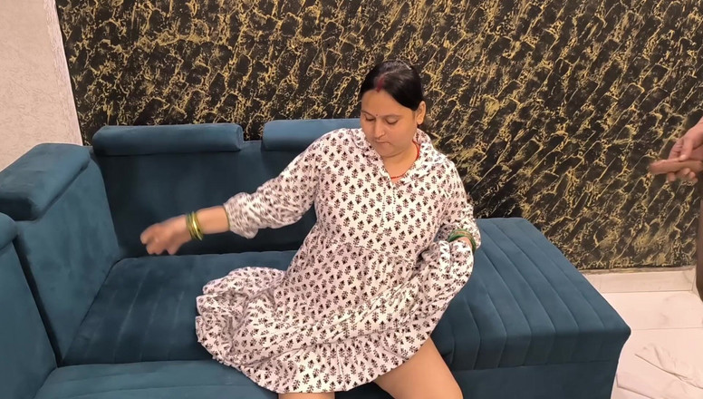 Desi chudai hub: Stiefmoeder hardcore neuken met stiefzochter