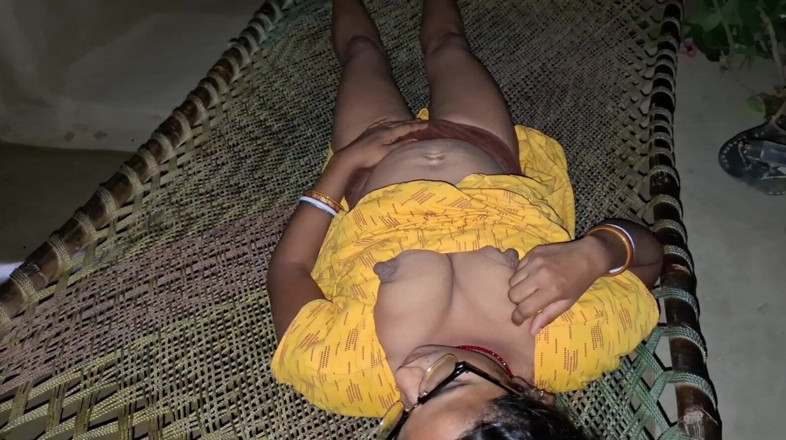Sumaj: hot bhaartiy desi ganv seks