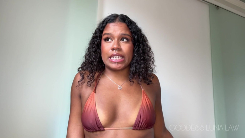 Goddess Luna Law: Kup si to, jen když jsi poražený