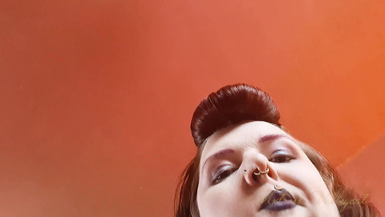 Mxtress Valleycat: POV: Ты закуска, ожидая, чтобы быть съедена