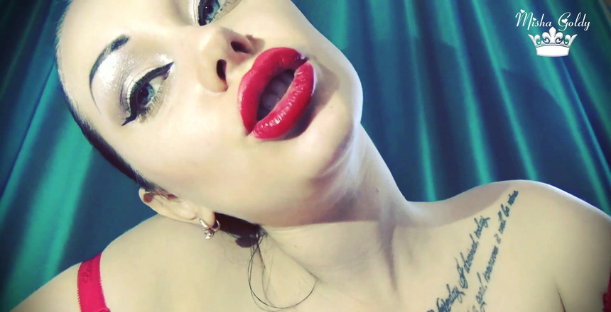 Goddess Misha Goldy: Pro poraženého jako ty žádné polibky!