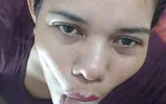 Lady Sucking Just Arrived From Work