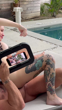 Vidéo brute et bts avec la sexy Bella Blue