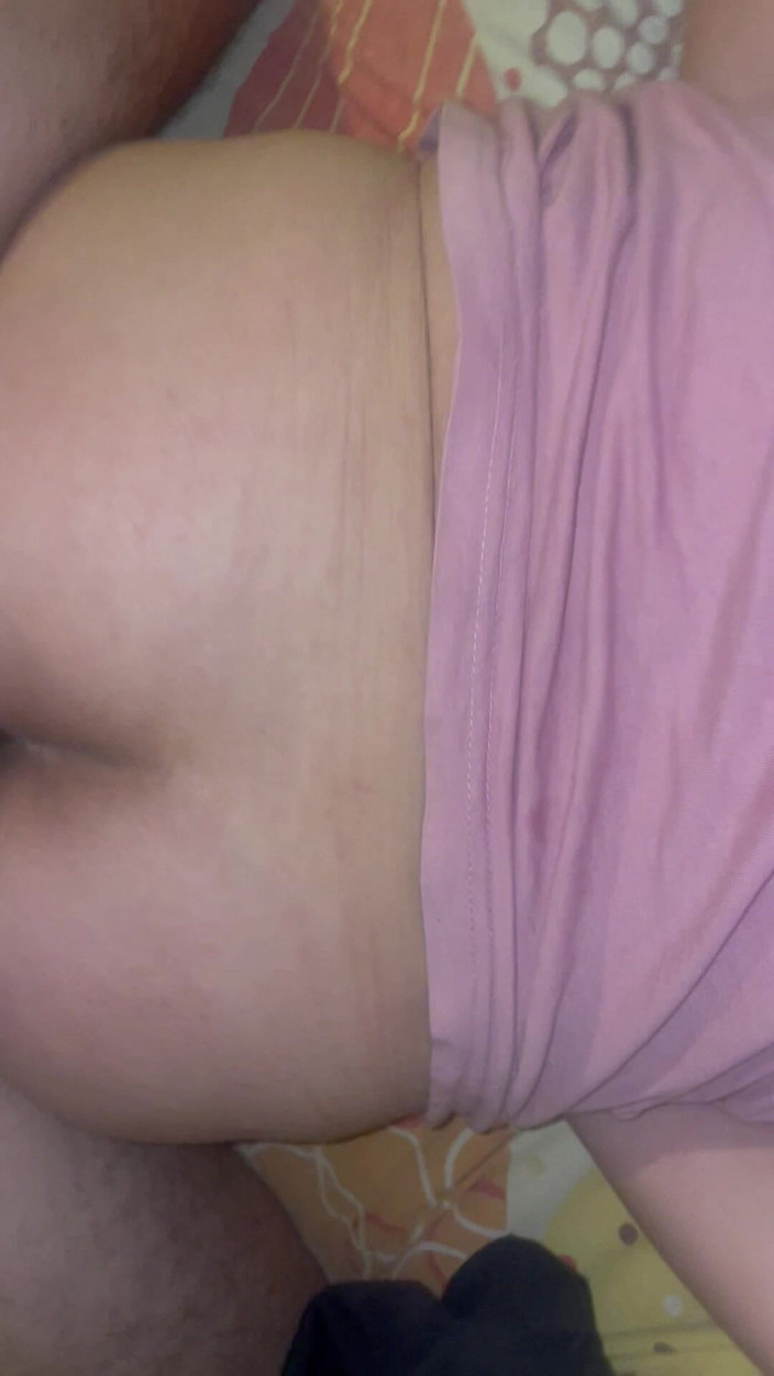 Ionut899: Nevlastní táta mi každé ráno dává kouřit a polykat jeho...