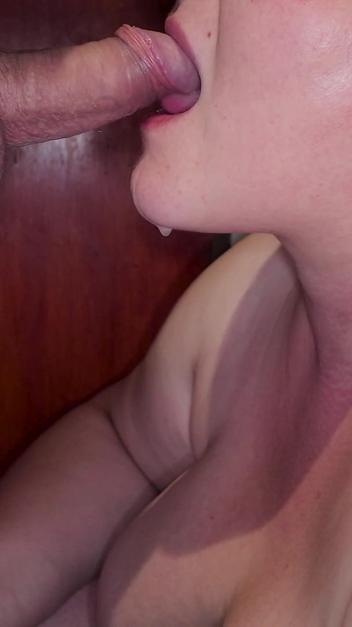 Twittiy: Boquete closeup detalhado chupando, enorme gozada 4k