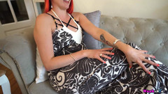 Wank it Now: Auburn fox - Stai succhiare un pervertito!