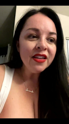 Amanda Thickk: ビッグ・ティッツと一緒に配信