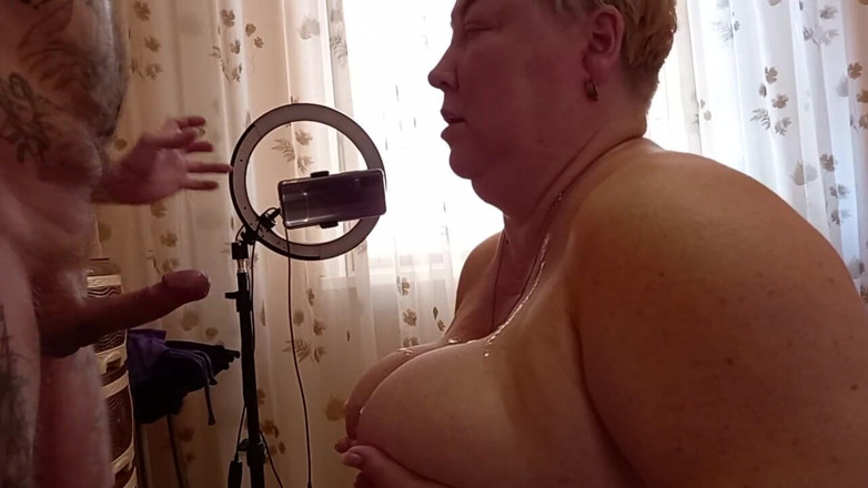 Zona901: Nach einem tiefen blowjob komme ich auf ihre milf mit...
