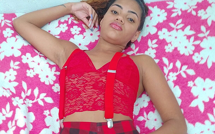 LeoOgro: 18letá teenagerka zezadu