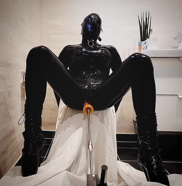 Hooded June: Hot Doll Gets Fuck by Machine and Cums