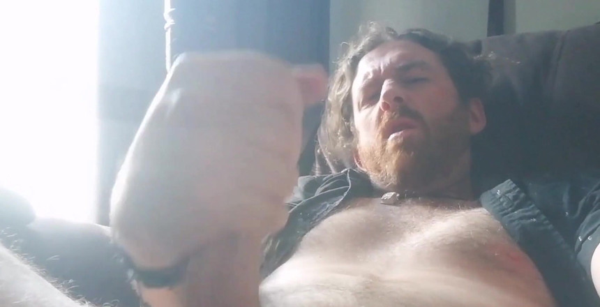 Dirty Talking Guy: Кто хочет кончить по-быстряку со мной?