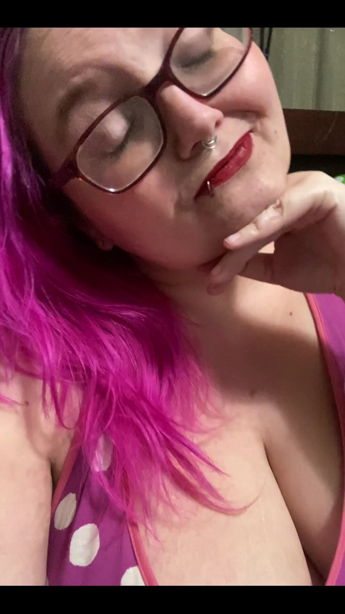 Sara Star: Storytime - Awkward Neighbor Run-in