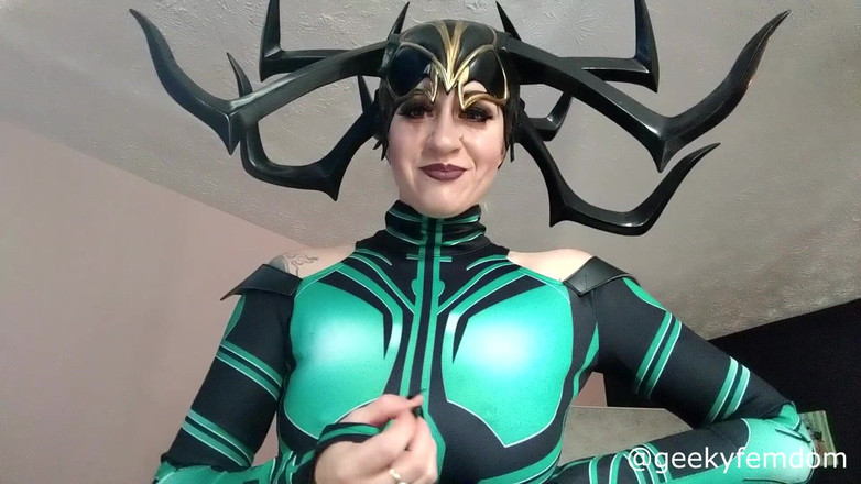 Geeky Femdom: Hela World Wide Mastürbasyon Eğitimi