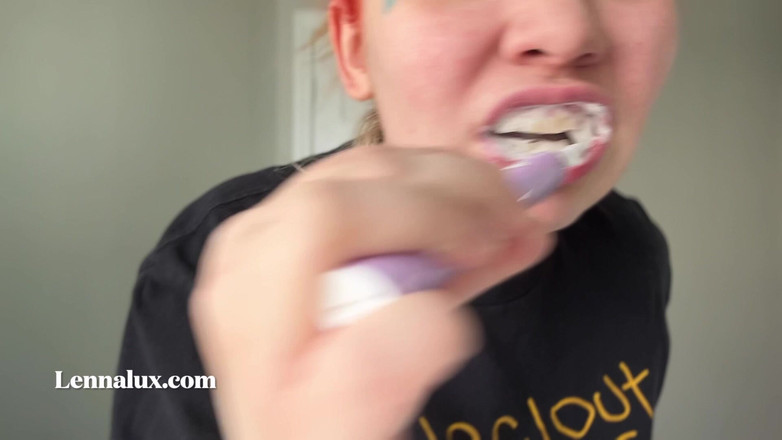Lenna Lux: Tongue Brushing
