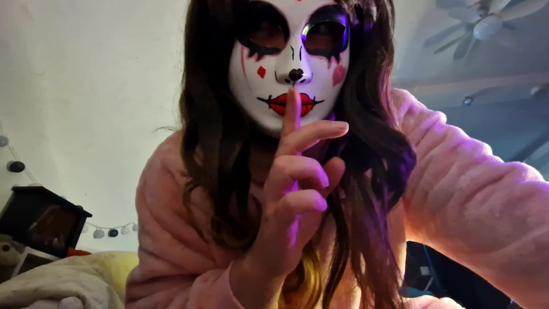 Mask Viola: POV: Te montaré y te susurraré al oído