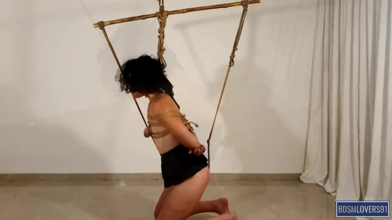 Bdsmlovers91: 2 háčky 1 mrdková děvka - barevná verze