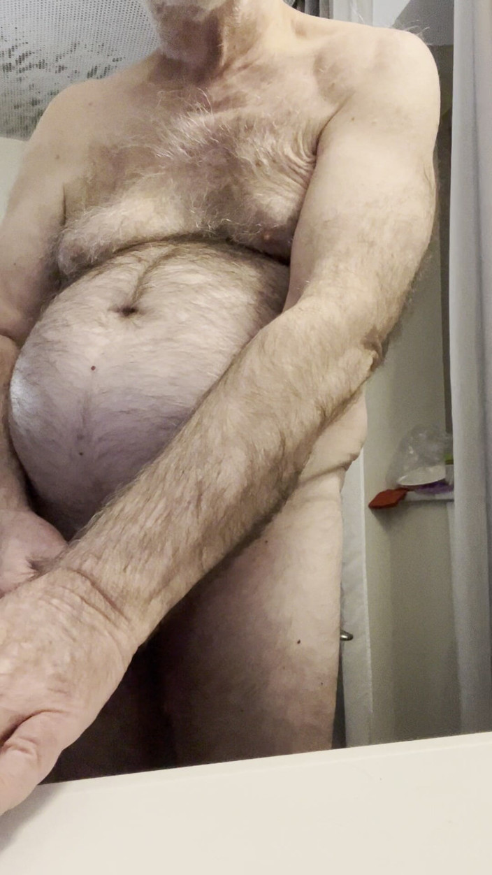 Coach Karl dude lodge: 2026-01-28 Antrenor Karl discută cu spectatorii