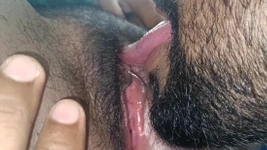 家庭主妇舔阴部热门视频