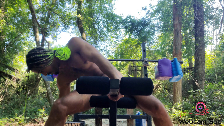 Arthur Eden aka Webcam God: Bench press &amp; dumbbells (4K)