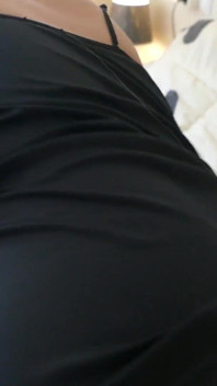Pov creampie pov làm tình với bước muốn chạm vào quần lót của tôi liếm âm hộ của tôi