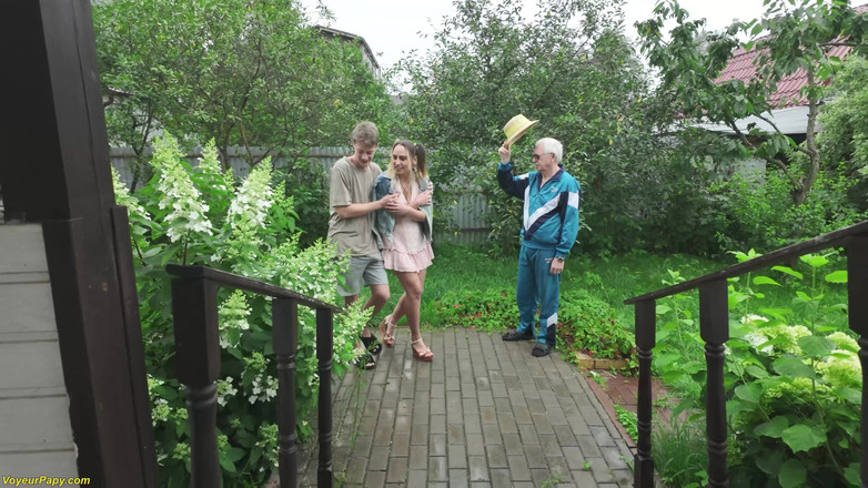 VoyeurPapy: Voyeur Papy Watches Rough Ass Fucking