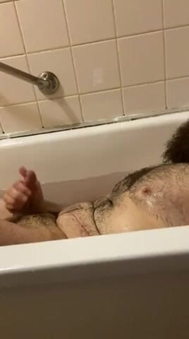 Mike Hun's Porn Shack: Isolation lockdown wanking part 1