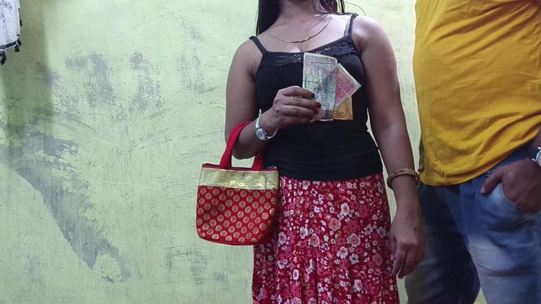 Mumbai Ashu: Kız arkadaş evde sikişiyor mumbai ashu