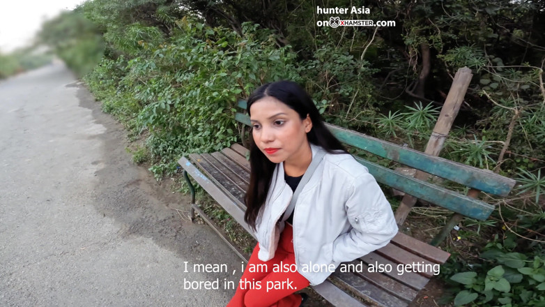 hunter Asia: 欲火中烧的印度女孩欺骗她的男朋友并被陌生人性交