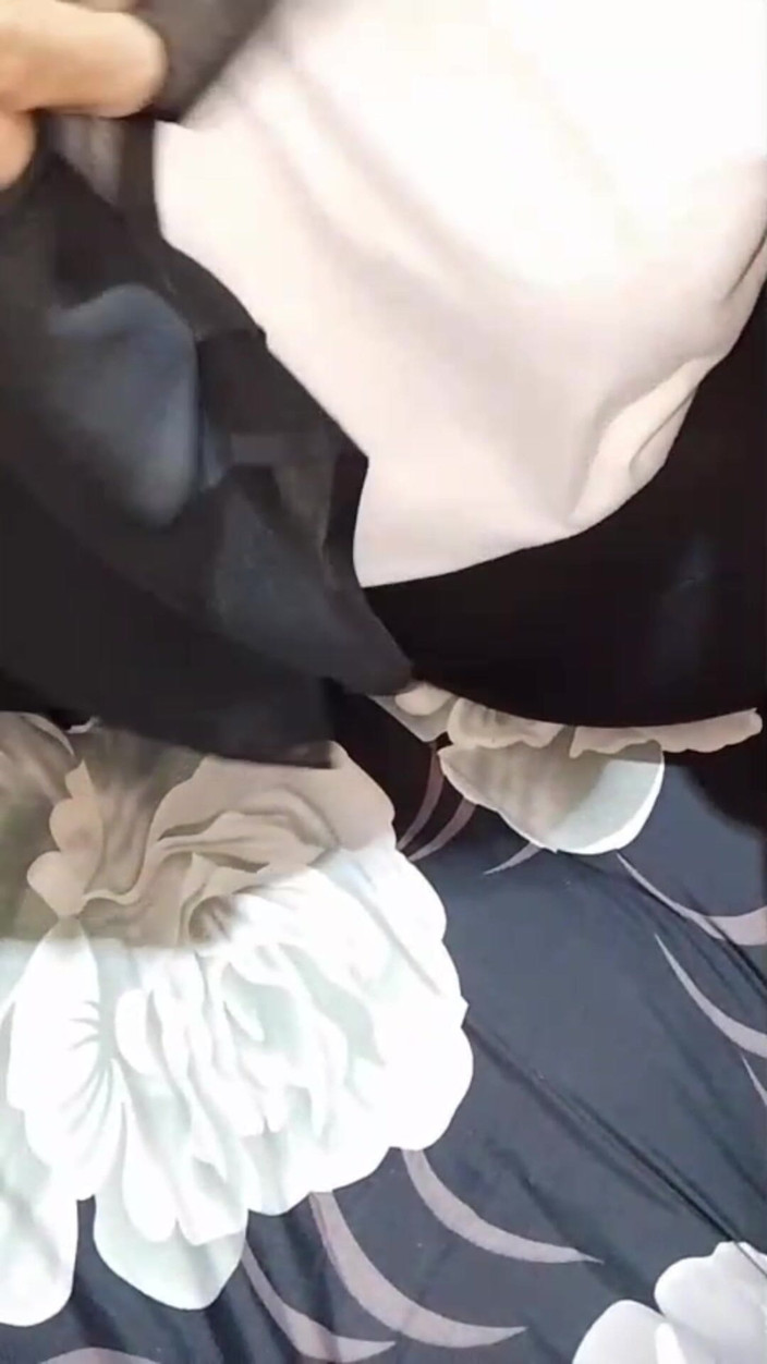Asian girl videos: Mit einem schönen Hijab