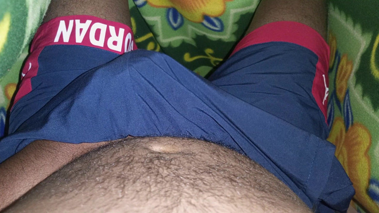 Fucking my wife: Chàng trai đồng tính thủ dâm