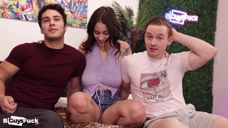 Bi Guys Fuck: 2026 Maior Vídeo de Sexo Bi na Internet!